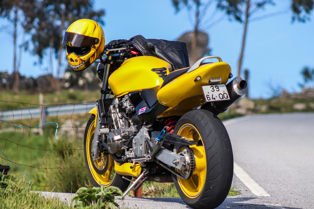 Le Honda 600 Hornet : un roadster qui tient toutes ses promesses ?