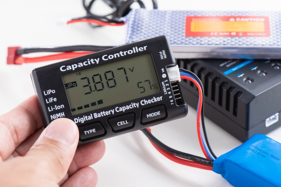 Qu'est-ce qu'un BMS et pourquoi est-il essentiel pour les batteries ?