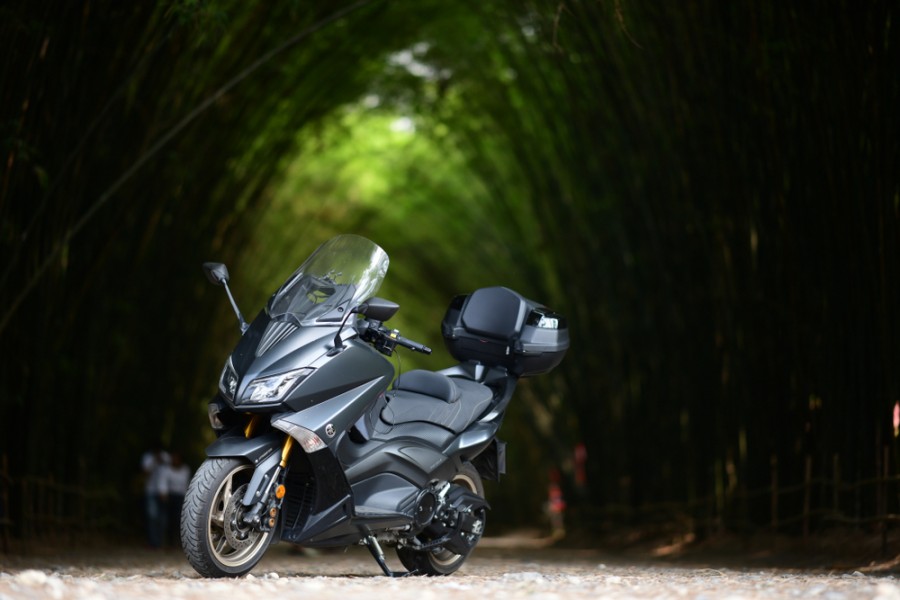 T-Max 560 2022 : le roi des maxi scoots est-il toujours au sommet ?